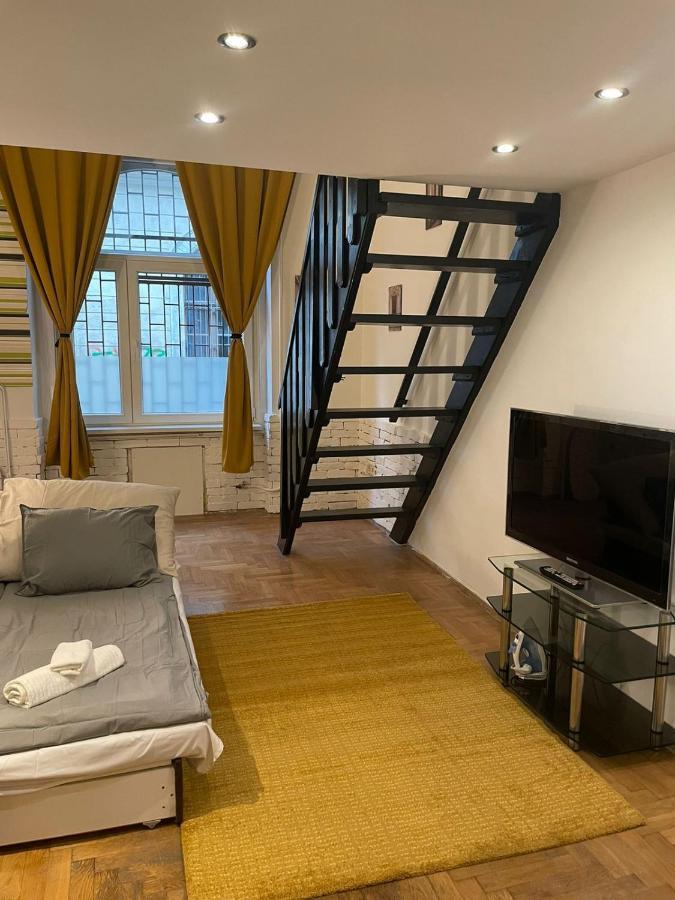 Hegedu 5 , Stylish Central Apartment Βουδαπέστη Εξωτερικό φωτογραφία